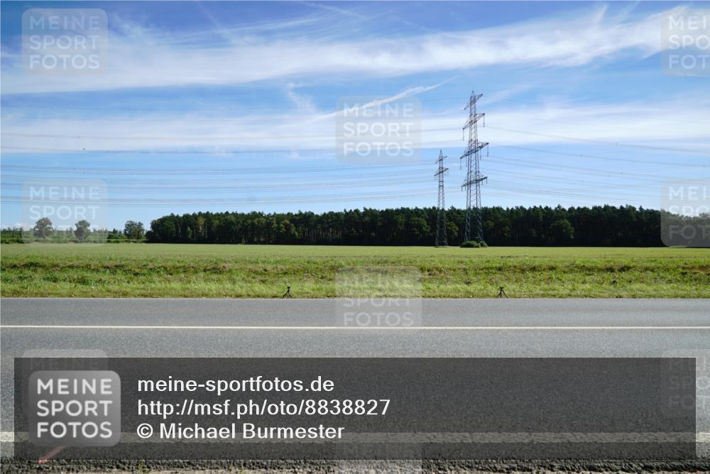 07.09.2025 - 19. Norderstedt Triathlon Michael Burmester http://msf.ph/oto/8838827 07.09.2025 12:09:03 Radfahren 725, 779, 1290 meine-sportfotos.de