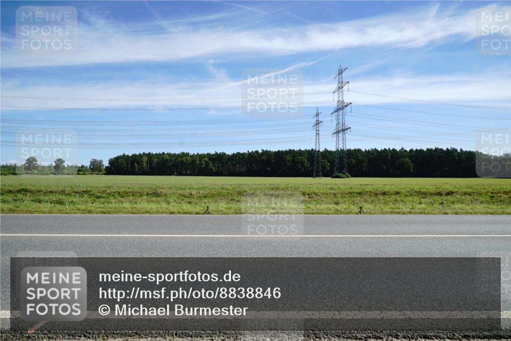 07.09.2025 - 19. Norderstedt Triathlon Michael Burmester http://msf.ph/oto/8838846 07.09.2025 12:09:08 Radfahren 1290 meine-sportfotos.de