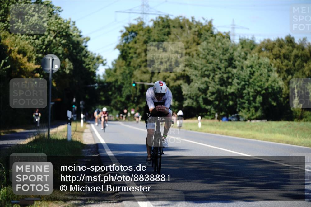 07.09.2025 - 19. Norderstedt Triathlon Michael Burmester http://msf.ph/oto/8838881 07.09.2025 14:36:16 Radfahren 361, 968 meine-sportfotos.de