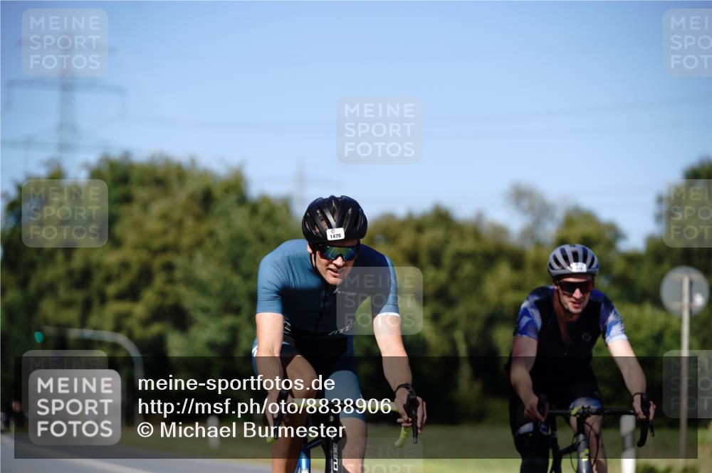 07.09.2025 - 19. Norderstedt Triathlon Michael Burmester http://msf.ph/oto/8838906 07.09.2025 14:36:27 Radfahren 410, 1478 meine-sportfotos.de