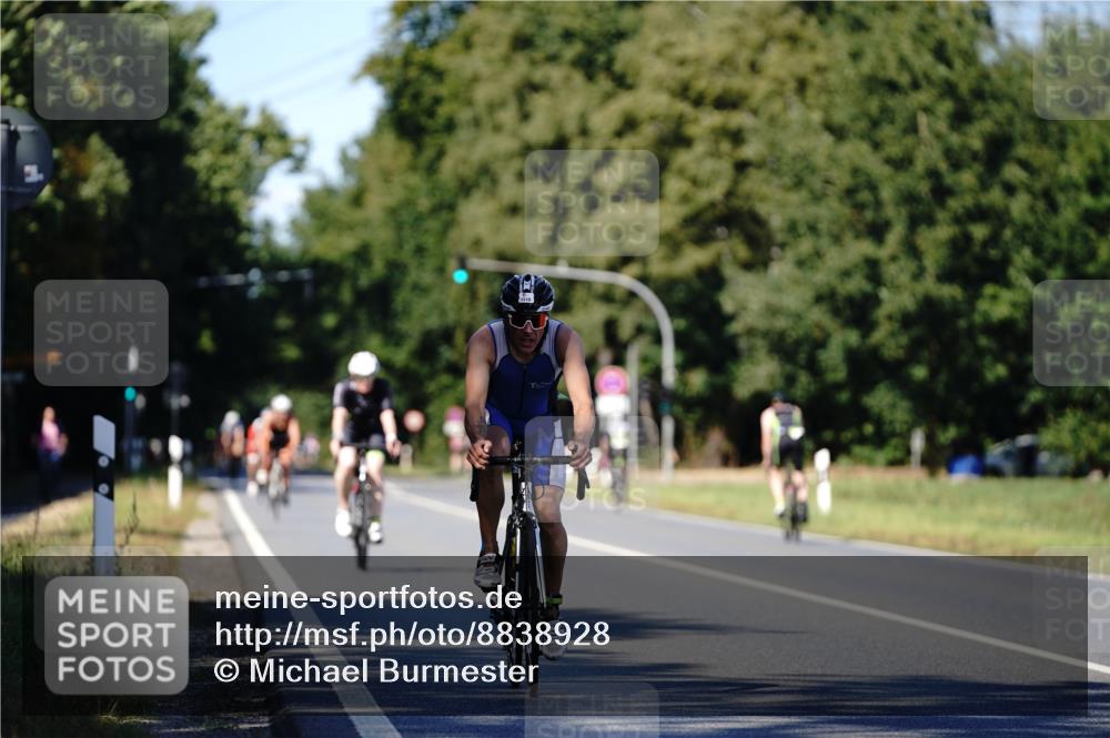 07.09.2025 - 19. Norderstedt Triathlon Michael Burmester http://msf.ph/oto/8838928 07.09.2025 14:36:48 Radfahren 1019, 1510 meine-sportfotos.de