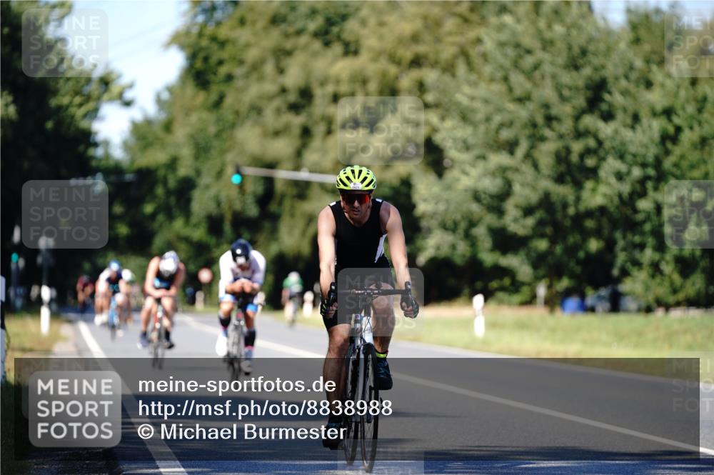 07.09.2025 - 19. Norderstedt Triathlon Michael Burmester http://msf.ph/oto/8838988 07.09.2025 14:37:16 Radfahren 1456, 1471 meine-sportfotos.de