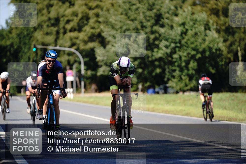 07.09.2025 - 19. Norderstedt Triathlon Michael Burmester http://msf.ph/oto/8839017 07.09.2025 14:37:23 Radfahren 363, 469, 475, 1453, 1469, 1470, 1489 meine-sportfotos.de