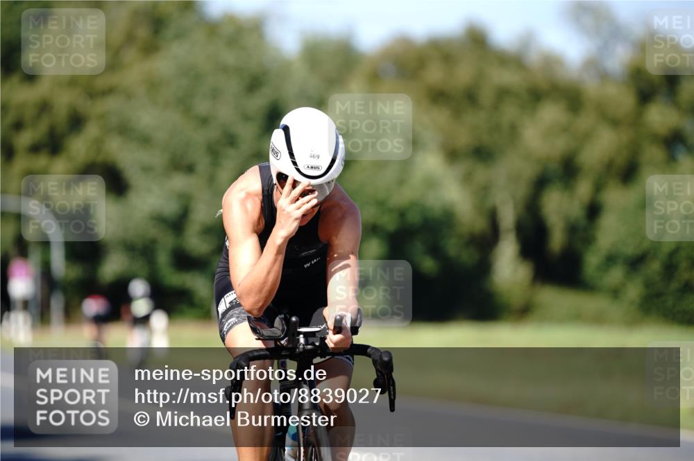 07.09.2025 - 19. Norderstedt Triathlon Michael Burmester http://msf.ph/oto/8839027 07.09.2025 14:37:26 Radfahren 469, 472, 475, 1453, 1469, 1470 meine-sportfotos.de