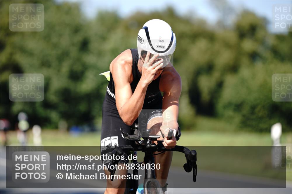 07.09.2025 - 19. Norderstedt Triathlon Michael Burmester http://msf.ph/oto/8839030 07.09.2025 14:37:26 Radfahren 469, 472, 475, 1453, 1469, 1470 meine-sportfotos.de