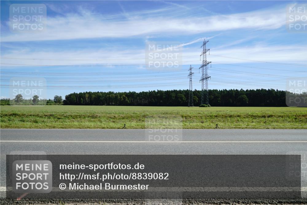 07.09.2025 - 19. Norderstedt Triathlon Michael Burmester http://msf.ph/oto/8839082 07.09.2025 12:11:01 Radfahren 1349 meine-sportfotos.de