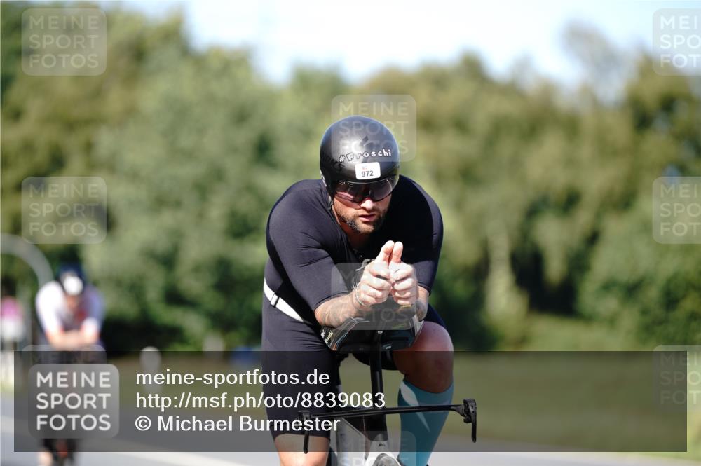 07.09.2025 - 19. Norderstedt Triathlon Michael Burmester http://msf.ph/oto/8839083 07.09.2025 14:38:00 Radfahren 399, 972, 993, 1401, 1422 meine-sportfotos.de