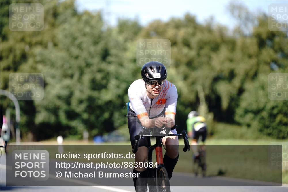 07.09.2025 - 19. Norderstedt Triathlon Michael Burmester http://msf.ph/oto/8839084 07.09.2025 14:38:01 Radfahren 399, 972, 993, 1401, 1422 meine-sportfotos.de