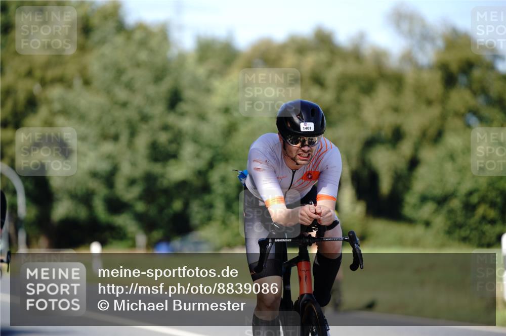 07.09.2025 - 19. Norderstedt Triathlon Michael Burmester http://msf.ph/oto/8839086 07.09.2025 14:38:02 Radfahren 399, 972, 1401, 1422 meine-sportfotos.de