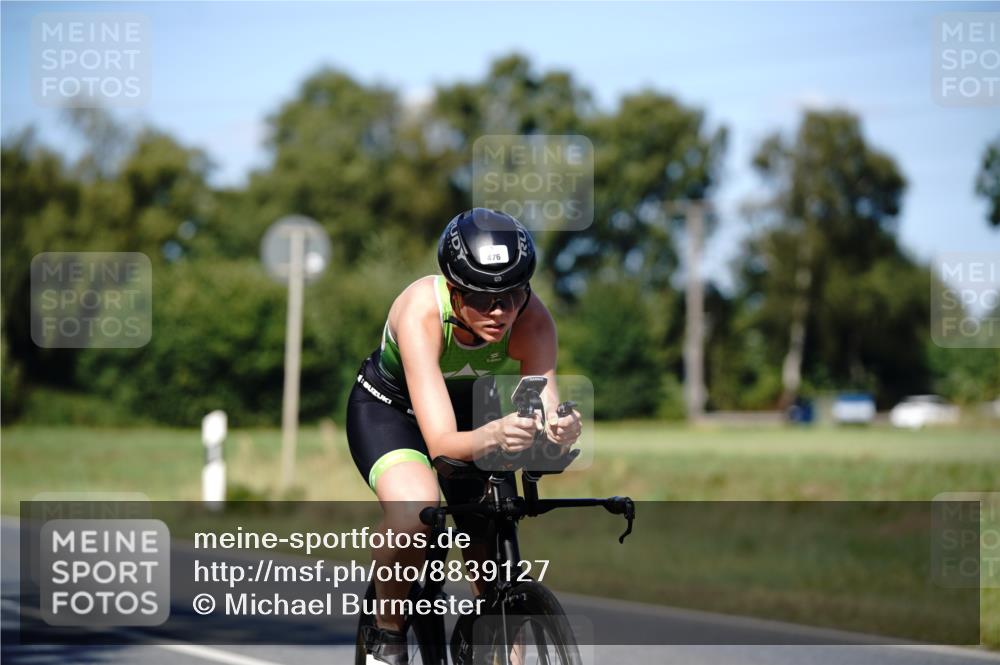 07.09.2025 - 19. Norderstedt Triathlon Michael Burmester http://msf.ph/oto/8839127 07.09.2025 14:38:35 Radfahren 398, 459, 476 meine-sportfotos.de