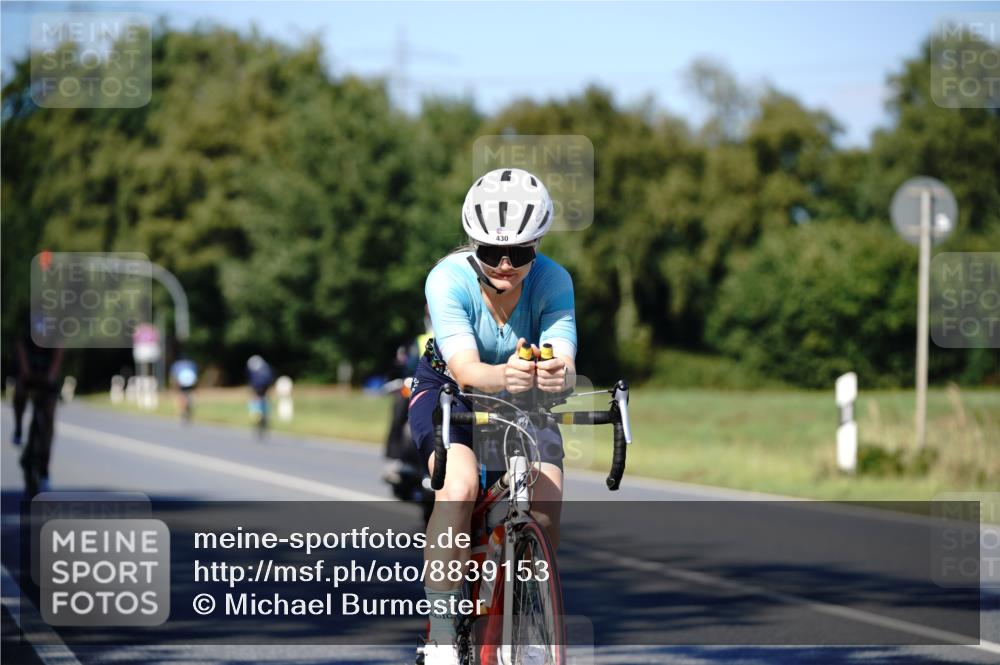 07.09.2025 - 19. Norderstedt Triathlon Michael Burmester http://msf.ph/oto/8839153 07.09.2025 14:38:47 Radfahren 365, 450, 1008, 1507 meine-sportfotos.de