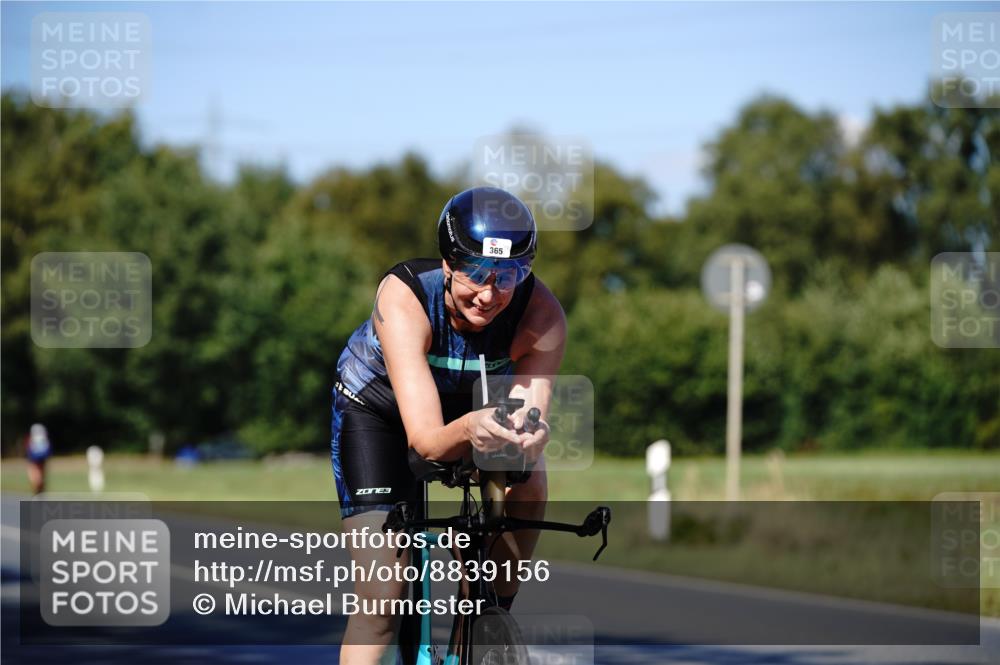 07.09.2025 - 19. Norderstedt Triathlon Michael Burmester http://msf.ph/oto/8839156 07.09.2025 14:38:50 Radfahren 365 meine-sportfotos.de