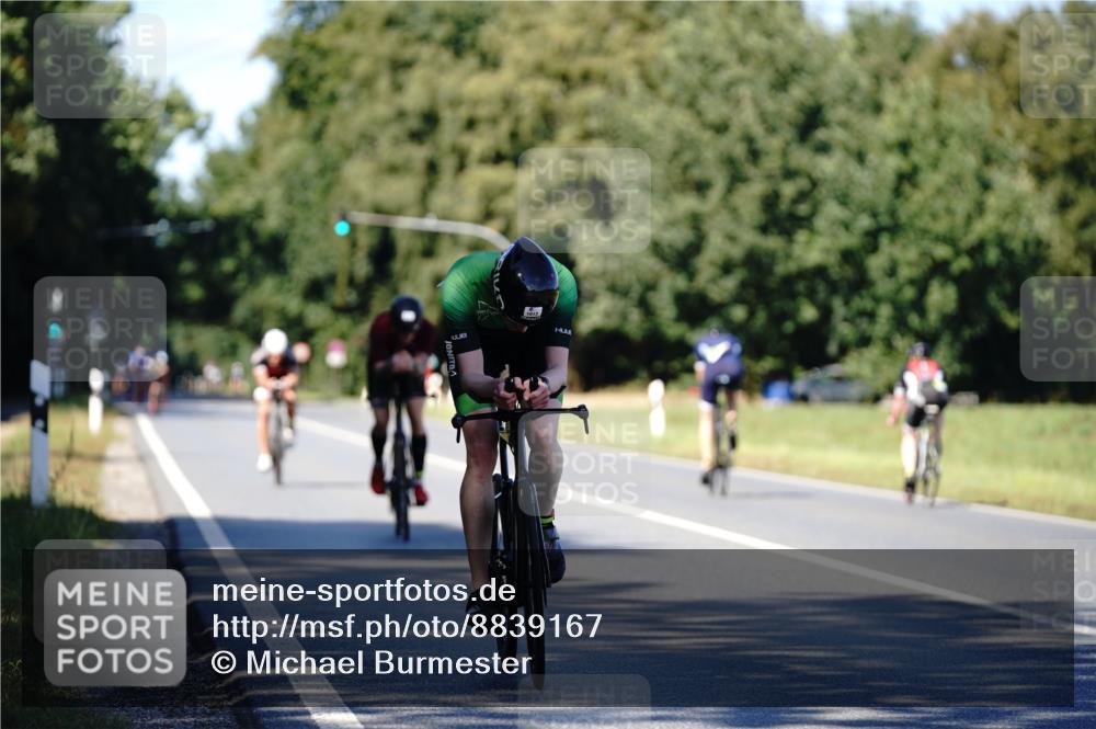 07.09.2025 - 19. Norderstedt Triathlon Michael Burmester http://msf.ph/oto/8839167 07.09.2025 14:39:11 Radfahren 393, 1013 meine-sportfotos.de