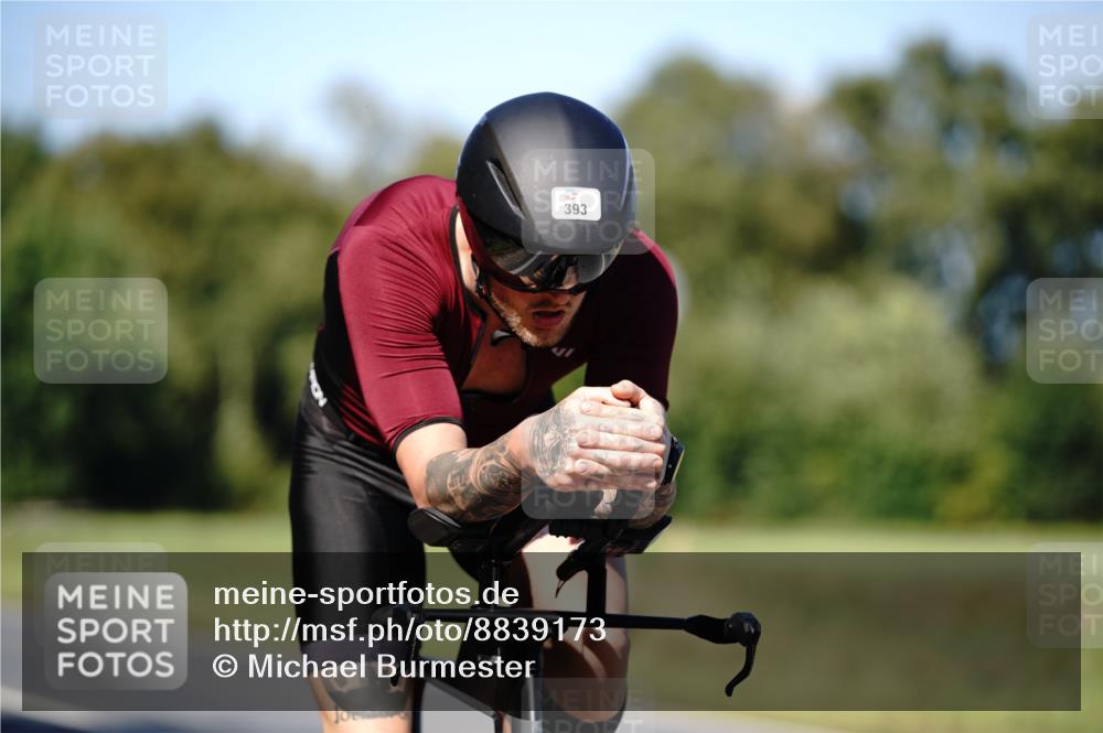 07.09.2025 - 19. Norderstedt Triathlon Michael Burmester http://msf.ph/oto/8839173 07.09.2025 14:39:13 Radfahren 393, 981, 1013 meine-sportfotos.de