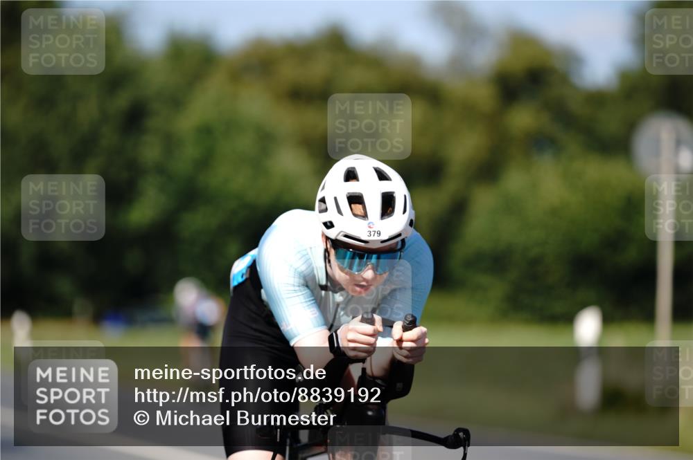 07.09.2025 - 19. Norderstedt Triathlon Michael Burmester http://msf.ph/oto/8839192 07.09.2025 14:39:32 Radfahren 379 meine-sportfotos.de