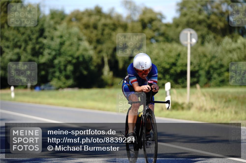 07.09.2025 - 19. Norderstedt Triathlon Michael Burmester http://msf.ph/oto/8839221 07.09.2025 14:39:58 Radfahren 428, 478, 1031, 1486 meine-sportfotos.de