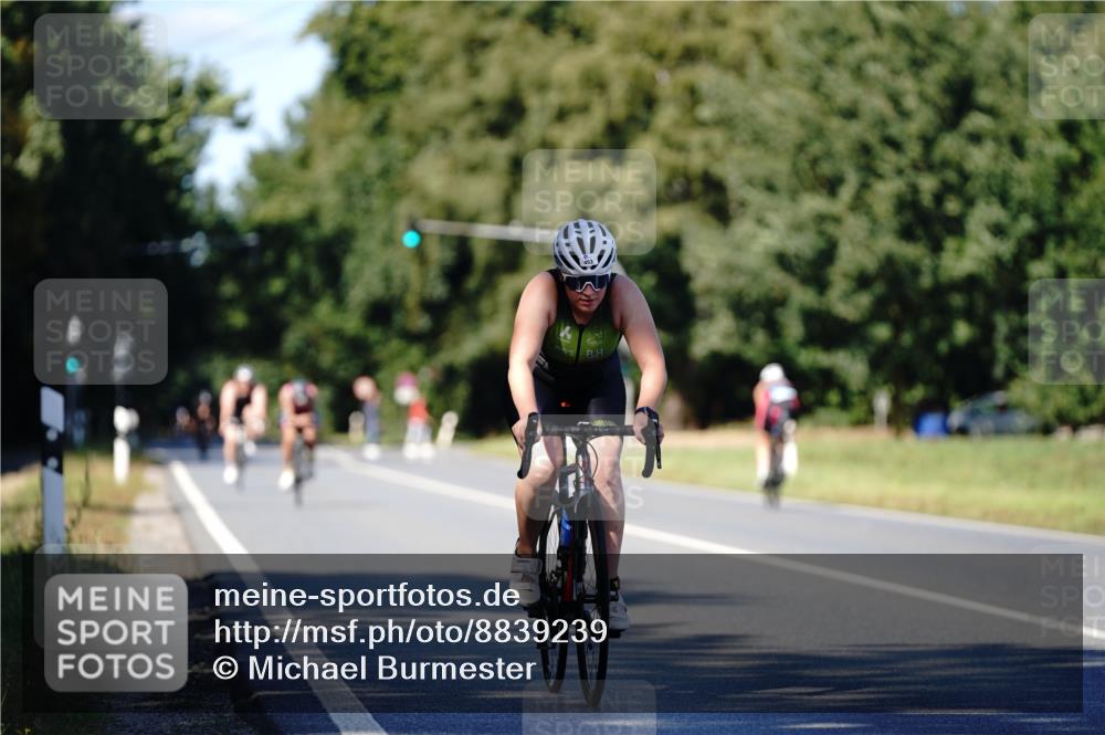 07.09.2025 - 19. Norderstedt Triathlon Michael Burmester http://msf.ph/oto/8839239 07.09.2025 14:40:07 Radfahren 453, 1506 meine-sportfotos.de