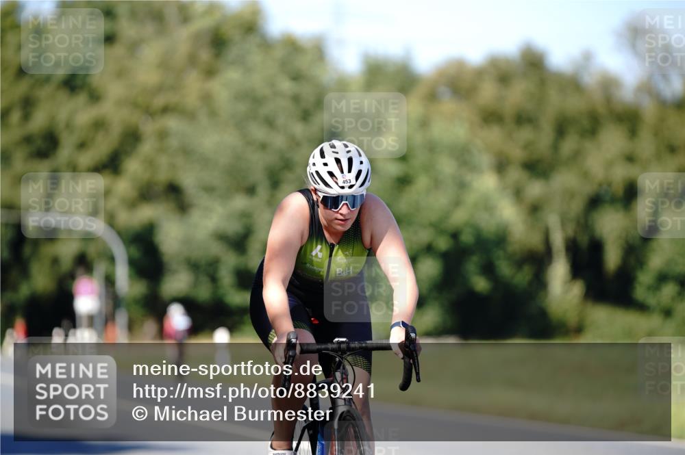 07.09.2025 - 19. Norderstedt Triathlon Michael Burmester http://msf.ph/oto/8839241 07.09.2025 14:40:08 Radfahren 453, 1506 meine-sportfotos.de