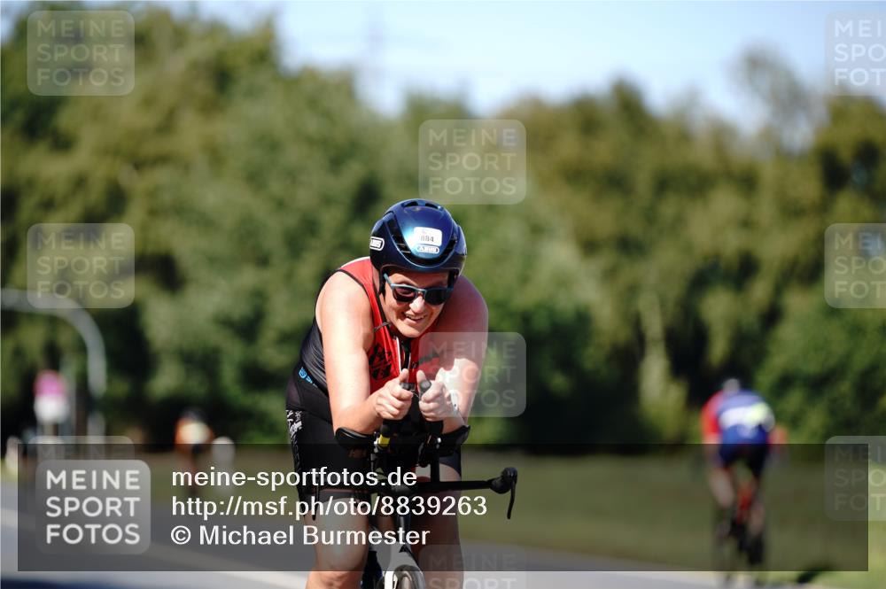 07.09.2025 - 19. Norderstedt Triathlon Michael Burmester http://msf.ph/oto/8839263 07.09.2025 14:40:29 Radfahren 884 meine-sportfotos.de