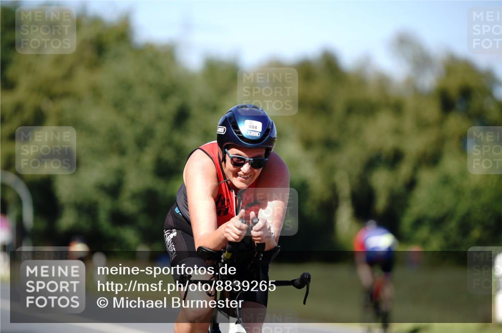 07.09.2025 - 19. Norderstedt Triathlon Michael Burmester http://msf.ph/oto/8839265 07.09.2025 14:40:30 Radfahren 884 meine-sportfotos.de