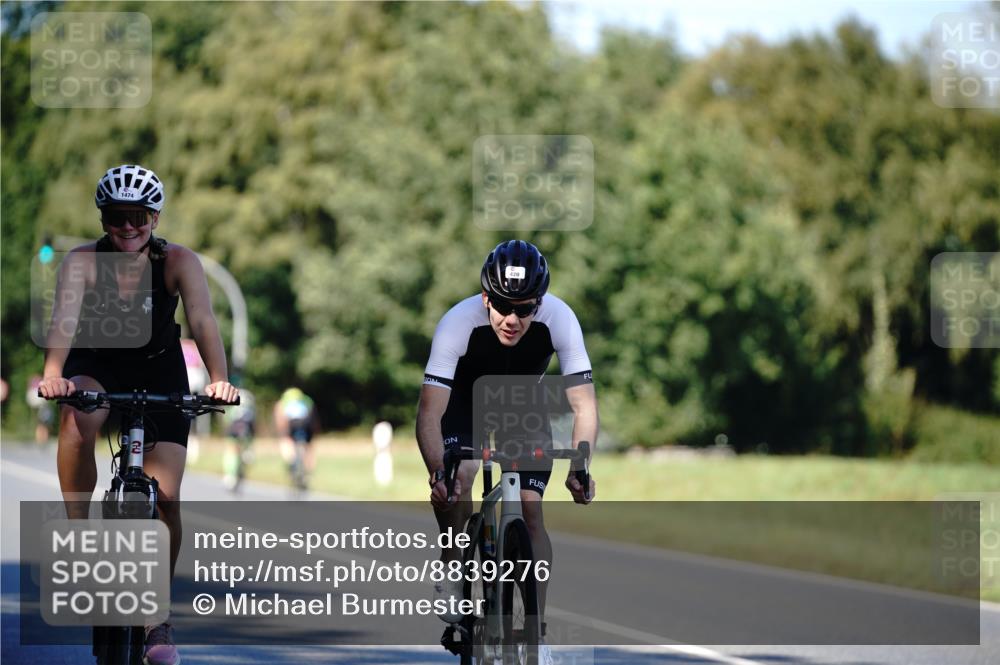 07.09.2025 - 19. Norderstedt Triathlon Michael Burmester http://msf.ph/oto/8839276 07.09.2025 14:40:37 Radfahren 420, 1474 meine-sportfotos.de