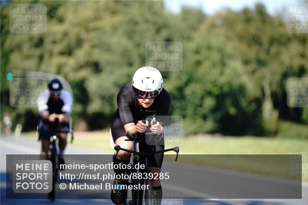 07.09.2025 - 19. Norderstedt Triathlon Michael Burmester http://msf.ph/oto/8839285 07.09.2025 14:40:51 Radfahren 364, 1414 meine-sportfotos.de