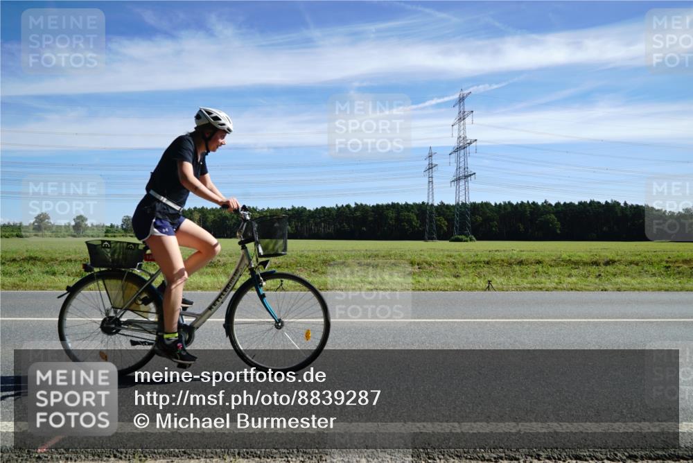 07.09.2025 - 19. Norderstedt Triathlon Michael Burmester http://msf.ph/oto/8839287 07.09.2025 12:11:55 Radfahren 1260, 1331, 1350, 1381 meine-sportfotos.de