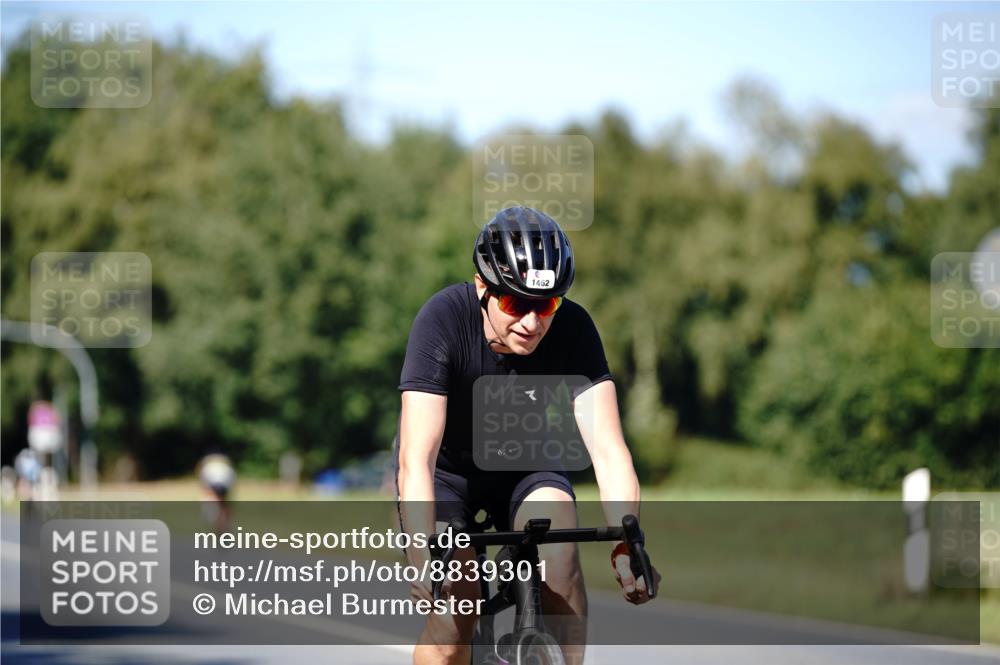 07.09.2025 - 19. Norderstedt Triathlon Michael Burmester http://msf.ph/oto/8839301 07.09.2025 14:41:09 Radfahren 474, 1462 meine-sportfotos.de