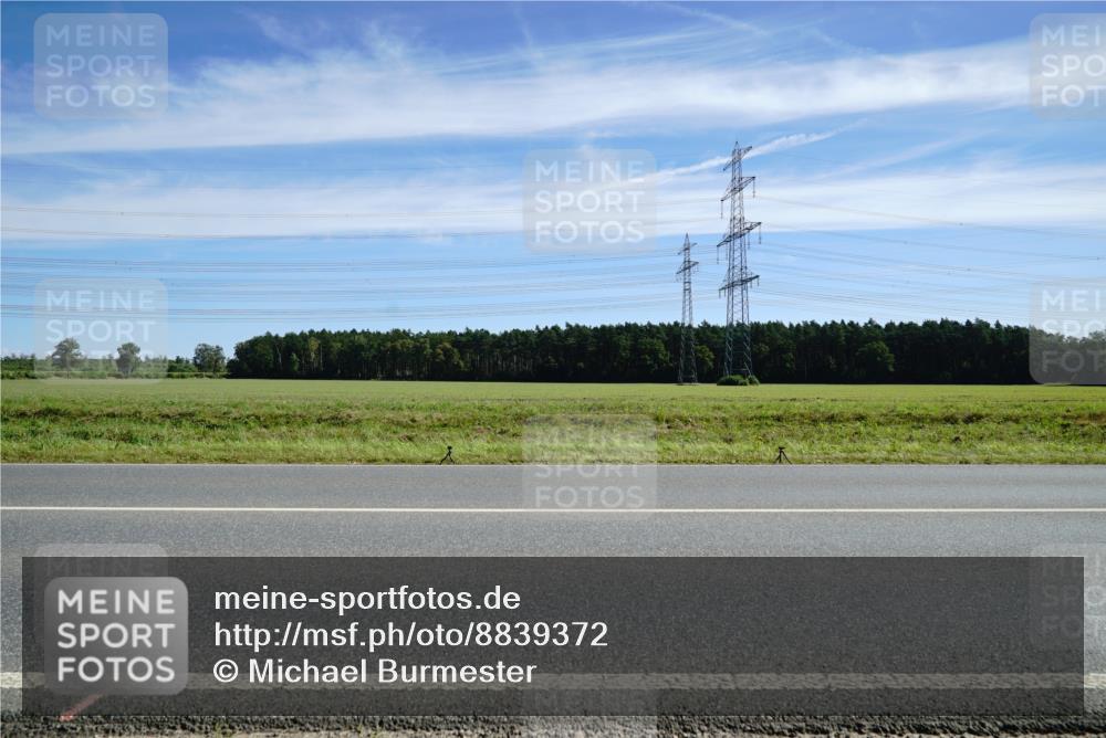 07.09.2025 - 19. Norderstedt Triathlon Michael Burmester http://msf.ph/oto/8839372 07.09.2025 12:12:31 Radfahren 140 meine-sportfotos.de