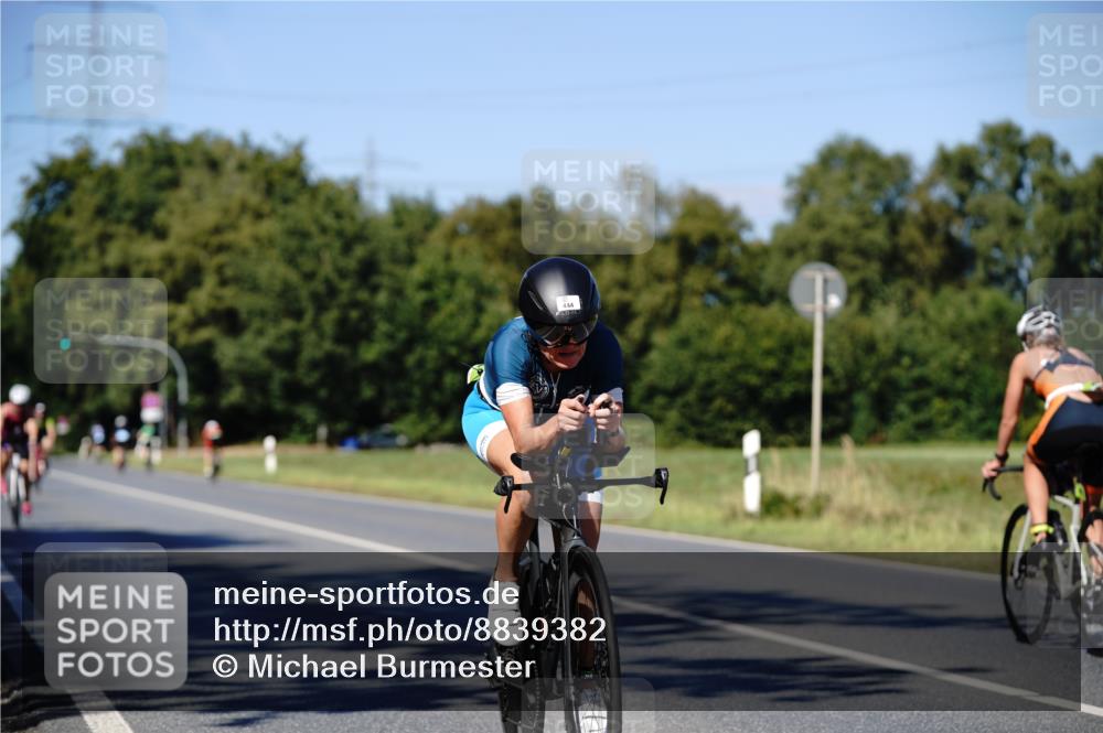 07.09.2025 - 19. Norderstedt Triathlon Michael Burmester http://msf.ph/oto/8839382 07.09.2025 14:41:52 Radfahren 444, 464, 991 meine-sportfotos.de