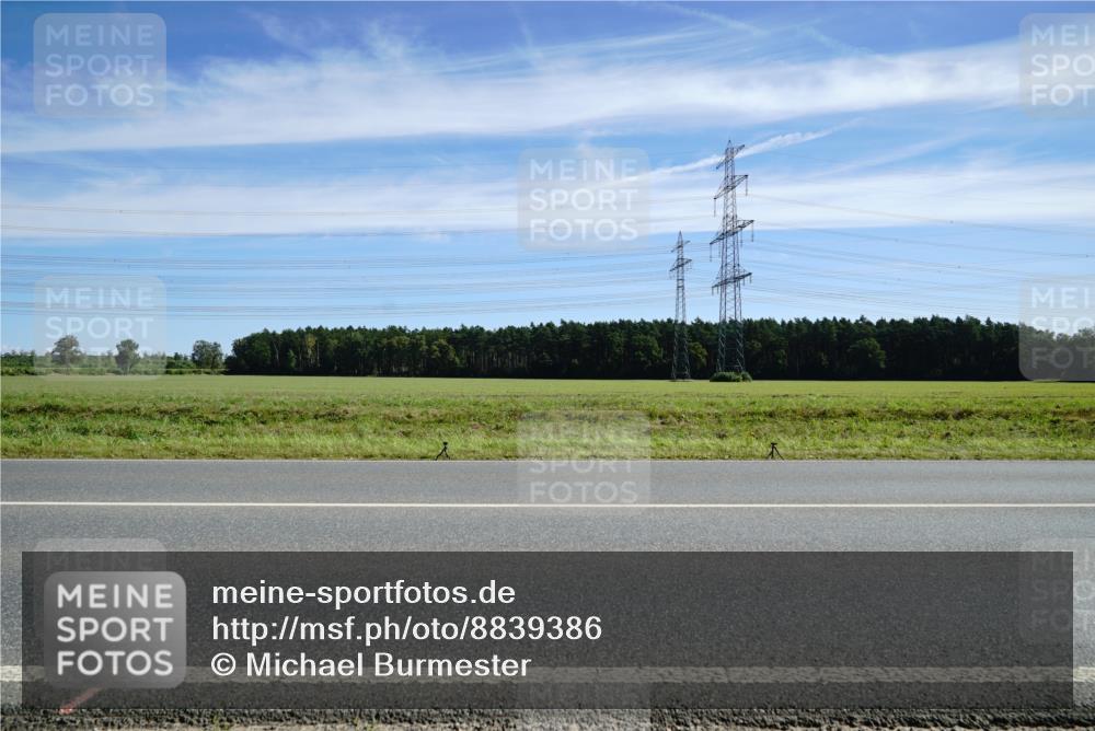 07.09.2025 - 19. Norderstedt Triathlon Michael Burmester http://msf.ph/oto/8839386 07.09.2025 12:12:36 Radfahren  meine-sportfotos.de