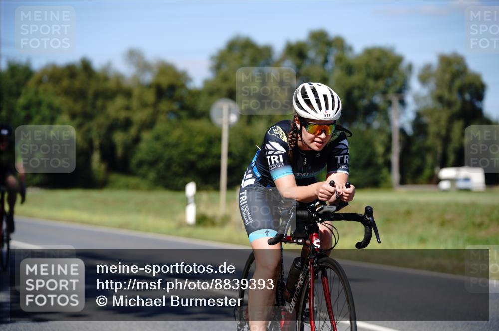 07.09.2025 - 19. Norderstedt Triathlon Michael Burmester http://msf.ph/oto/8839393 07.09.2025 14:41:56 Radfahren 391, 463, 464, 917, 1483, 1488 meine-sportfotos.de