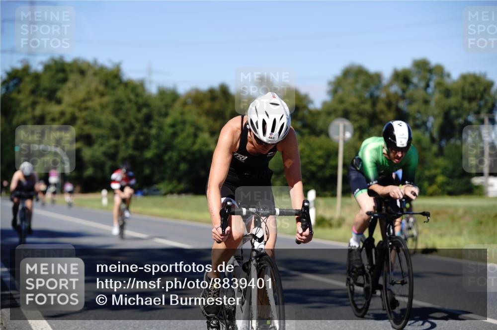07.09.2025 - 19. Norderstedt Triathlon Michael Burmester http://msf.ph/oto/8839401 07.09.2025 14:41:59 Radfahren 391, 427, 463, 917, 1424, 1483, 1488 meine-sportfotos.de