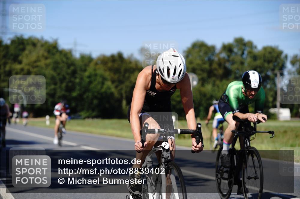 07.09.2025 - 19. Norderstedt Triathlon Michael Burmester http://msf.ph/oto/8839402 07.09.2025 14:41:59 Radfahren 391, 427, 463, 917, 1424, 1483, 1488 meine-sportfotos.de