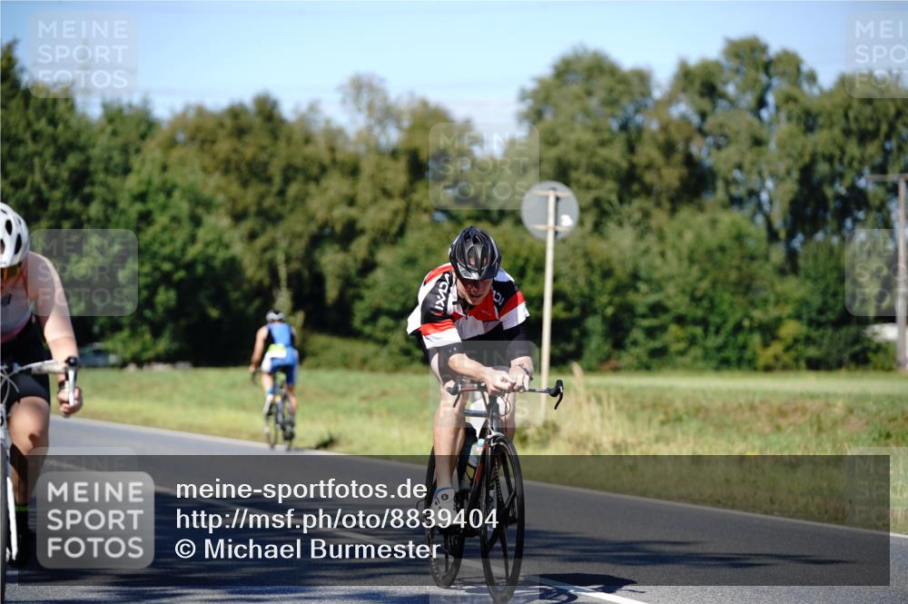 07.09.2025 - 19. Norderstedt Triathlon Michael Burmester http://msf.ph/oto/8839404 07.09.2025 14:42:01 Radfahren 391, 427, 463, 1424, 1488 meine-sportfotos.de