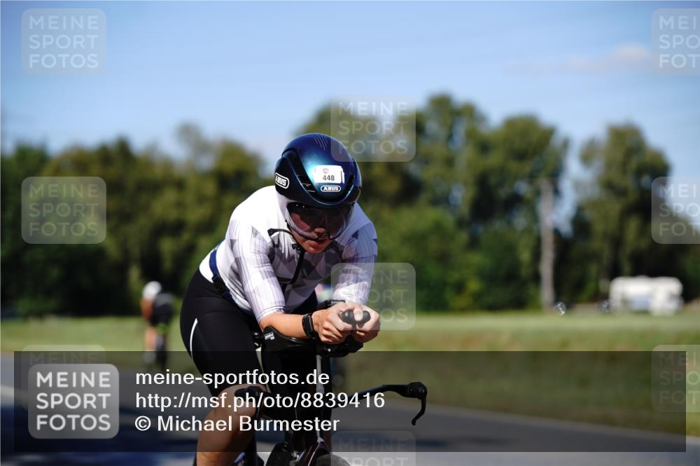 07.09.2025 - 19. Norderstedt Triathlon Michael Burmester http://msf.ph/oto/8839416 07.09.2025 14:42:09 Radfahren 448 meine-sportfotos.de