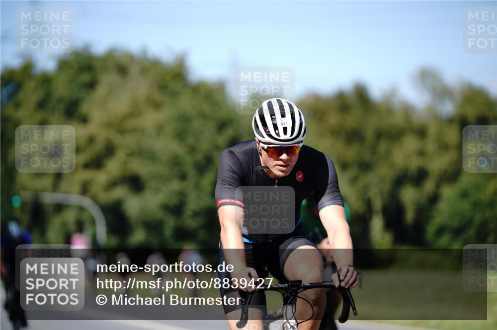 07.09.2025 - 19. Norderstedt Triathlon Michael Burmester http://msf.ph/oto/8839427 07.09.2025 14:42:18 Radfahren 411, 1000, 1491 meine-sportfotos.de