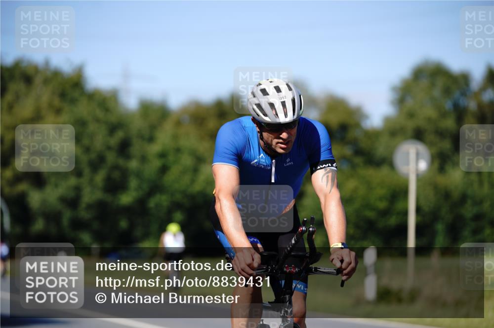 07.09.2025 - 19. Norderstedt Triathlon Michael Burmester http://msf.ph/oto/8839431 07.09.2025 14:42:20 Radfahren 411, 1000, 1491 meine-sportfotos.de