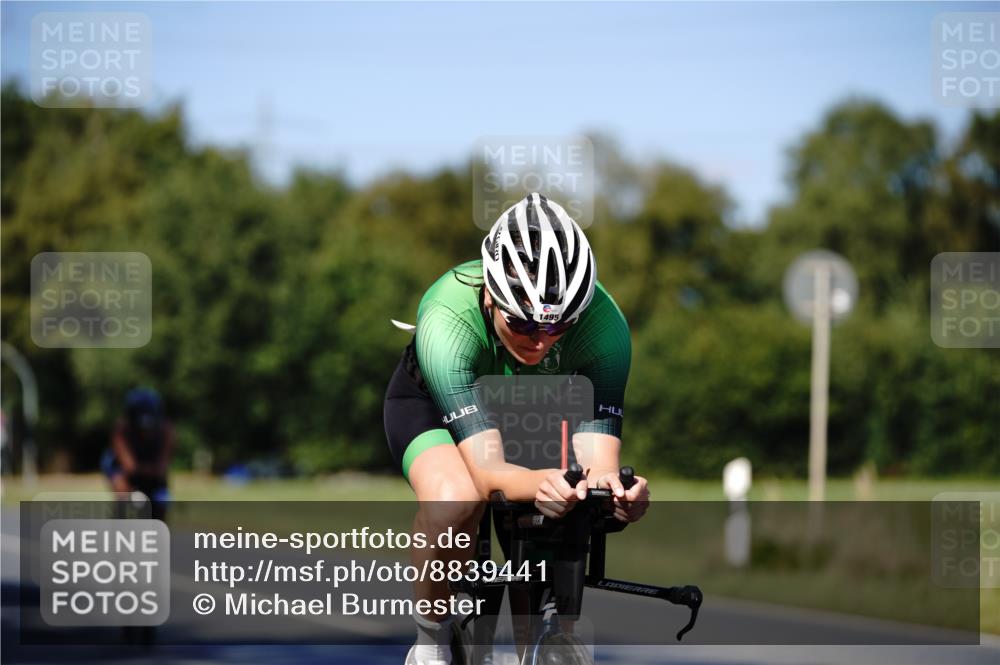 07.09.2025 - 19. Norderstedt Triathlon Michael Burmester http://msf.ph/oto/8839441 07.09.2025 14:42:36 Radfahren 452, 984, 1492, 1495 meine-sportfotos.de