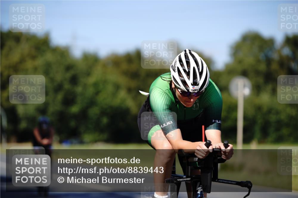 07.09.2025 - 19. Norderstedt Triathlon Michael Burmester http://msf.ph/oto/8839443 07.09.2025 14:42:36 Radfahren 452, 984, 1492, 1495 meine-sportfotos.de