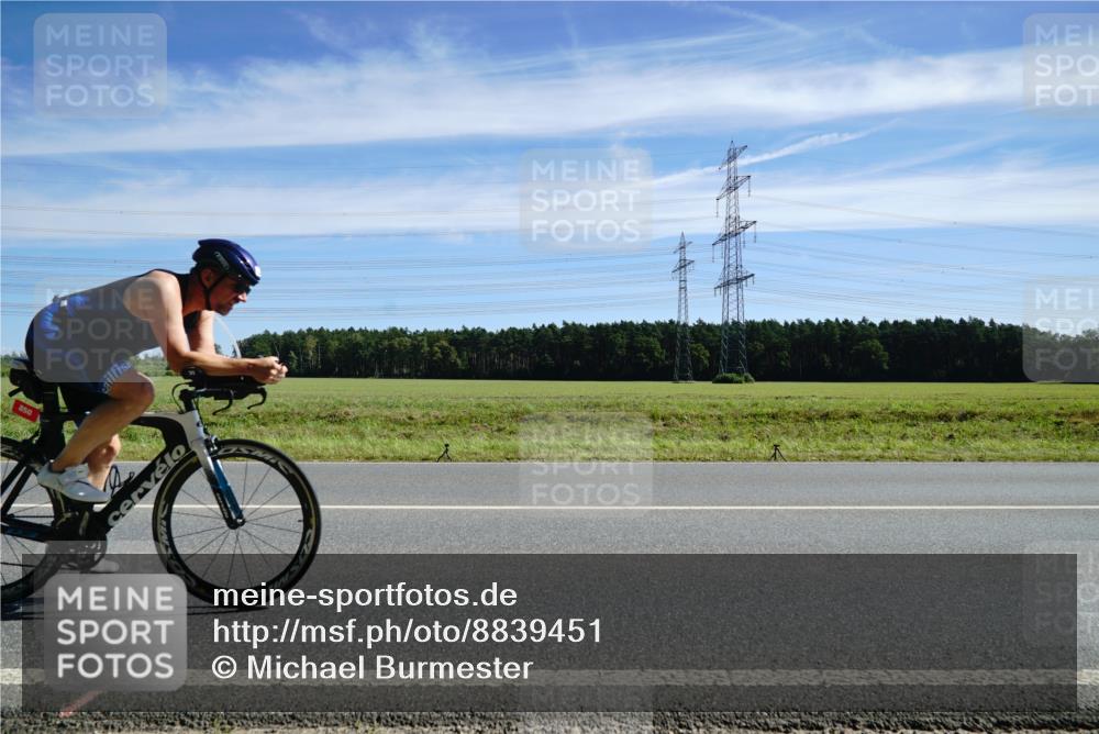 07.09.2025 - 19. Norderstedt Triathlon Michael Burmester http://msf.ph/oto/8839451 07.09.2025 12:13:25 Radfahren 216, 850 meine-sportfotos.de