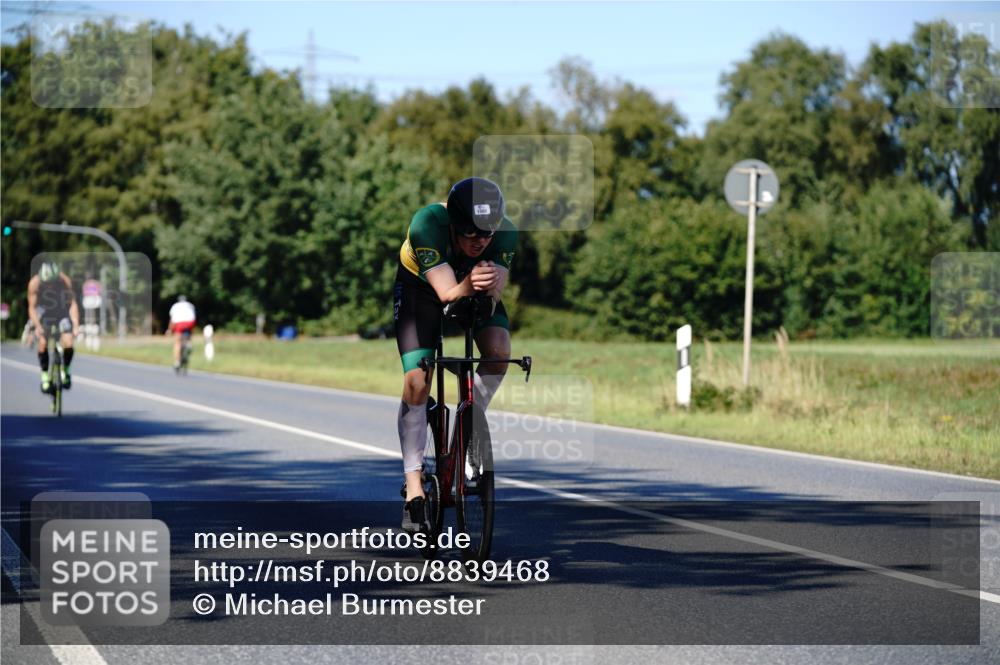 07.09.2025 - 19. Norderstedt Triathlon Michael Burmester http://msf.ph/oto/8839468 07.09.2025 14:42:53 Radfahren 1408, 1457, 1502 meine-sportfotos.de