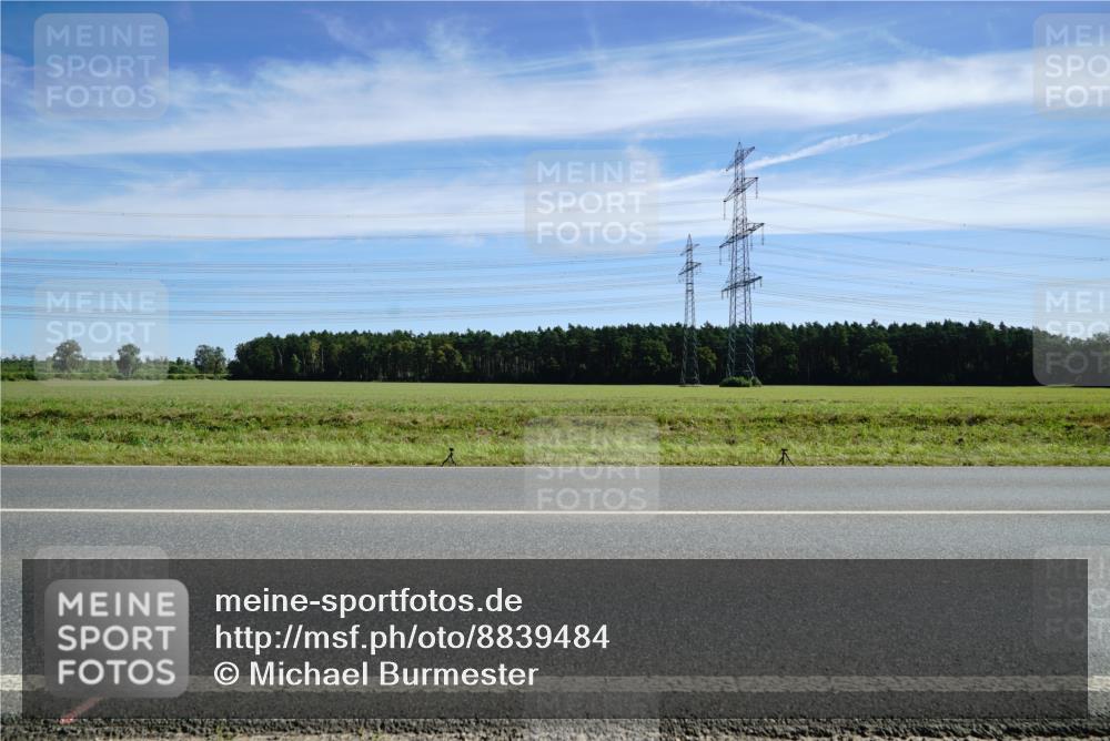 07.09.2025 - 19. Norderstedt Triathlon Michael Burmester http://msf.ph/oto/8839484 07.09.2025 12:13:41 Radfahren 898, 1231 meine-sportfotos.de
