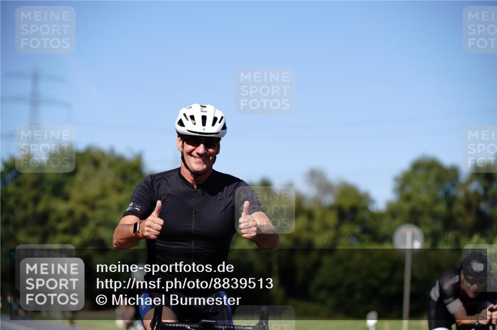 07.09.2025 - 19. Norderstedt Triathlon Michael Burmester http://msf.ph/oto/8839513 07.09.2025 14:43:15 Radfahren 400, 983, 1025 meine-sportfotos.de