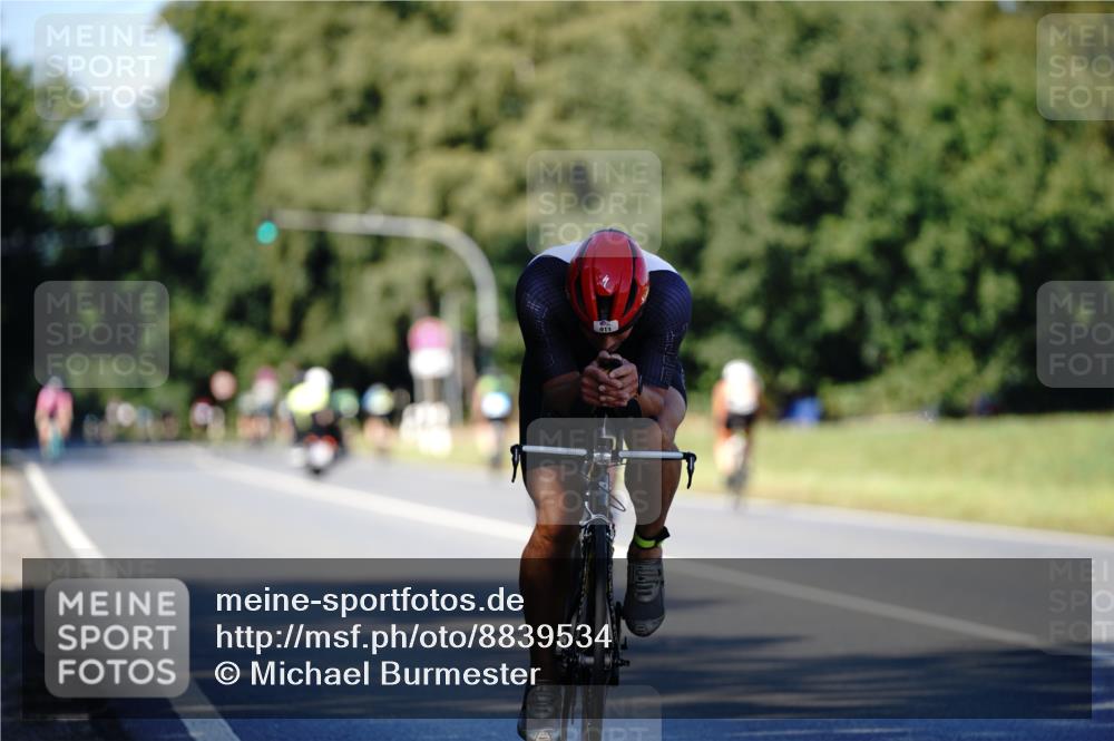 07.09.2025 - 19. Norderstedt Triathlon Michael Burmester http://msf.ph/oto/8839534 07.09.2025 14:43:33 Radfahren 911, 1503 meine-sportfotos.de