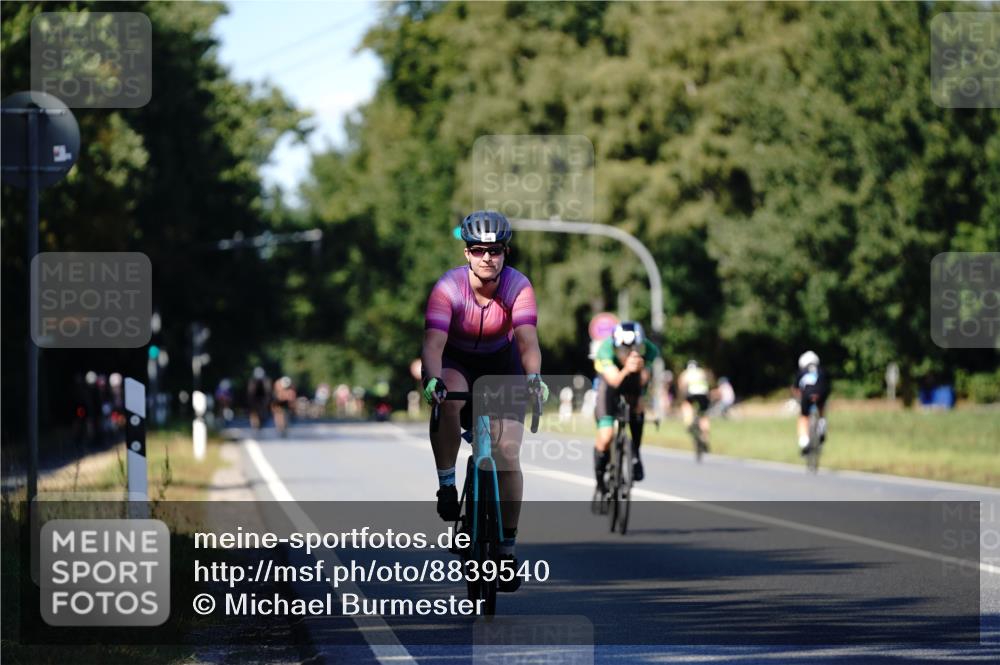 07.09.2025 - 19. Norderstedt Triathlon Michael Burmester http://msf.ph/oto/8839540 07.09.2025 14:43:45 Radfahren 408, 1505 meine-sportfotos.de
