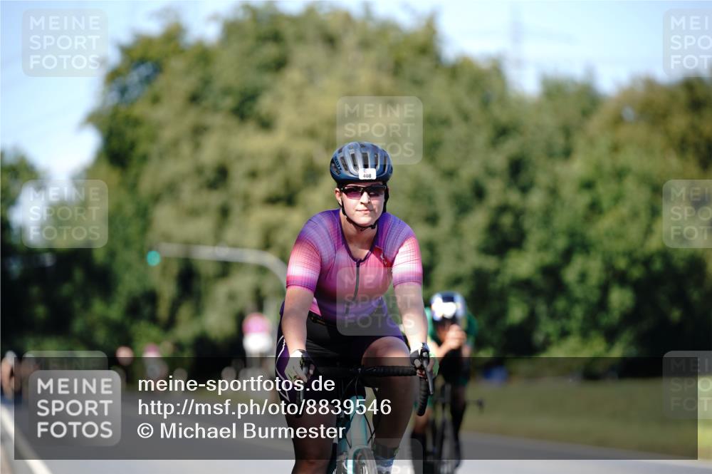 07.09.2025 - 19. Norderstedt Triathlon Michael Burmester http://msf.ph/oto/8839546 07.09.2025 14:43:46 Radfahren 408, 1505 meine-sportfotos.de