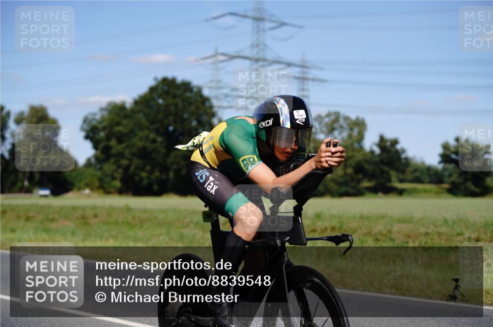 07.09.2025 - 19. Norderstedt Triathlon Michael Burmester http://msf.ph/oto/8839548 07.09.2025 14:43:48 Radfahren 408, 1505 meine-sportfotos.de