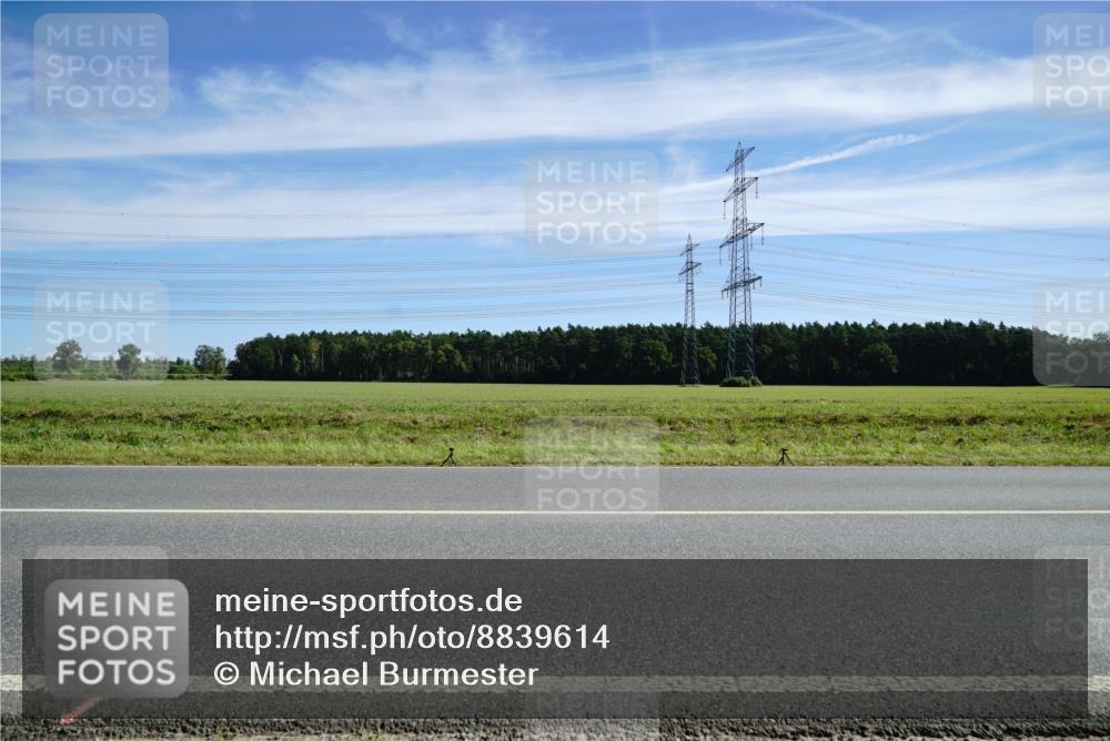 07.09.2025 - 19. Norderstedt Triathlon Michael Burmester http://msf.ph/oto/8839614 07.09.2025 12:14:46 Radfahren  meine-sportfotos.de