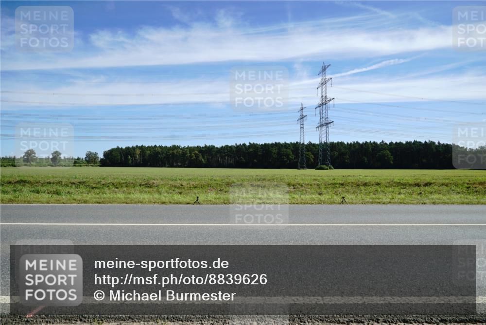 07.09.2025 - 19. Norderstedt Triathlon Michael Burmester http://msf.ph/oto/8839626 07.09.2025 12:14:54 Radfahren  meine-sportfotos.de